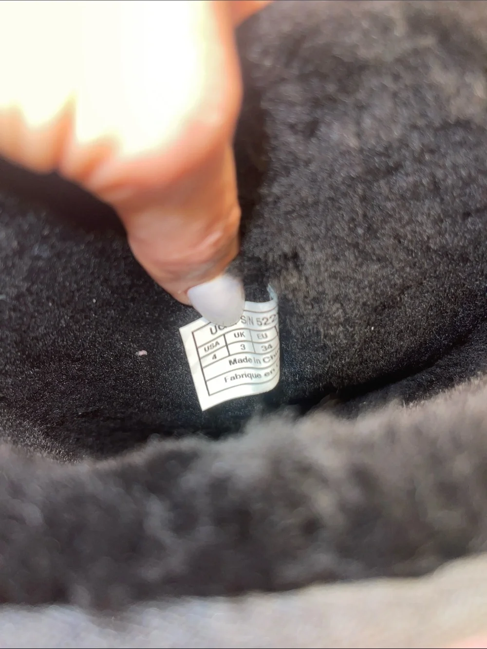 UGG Classic Tall II (Big Kid) Size 4 Black EUC!